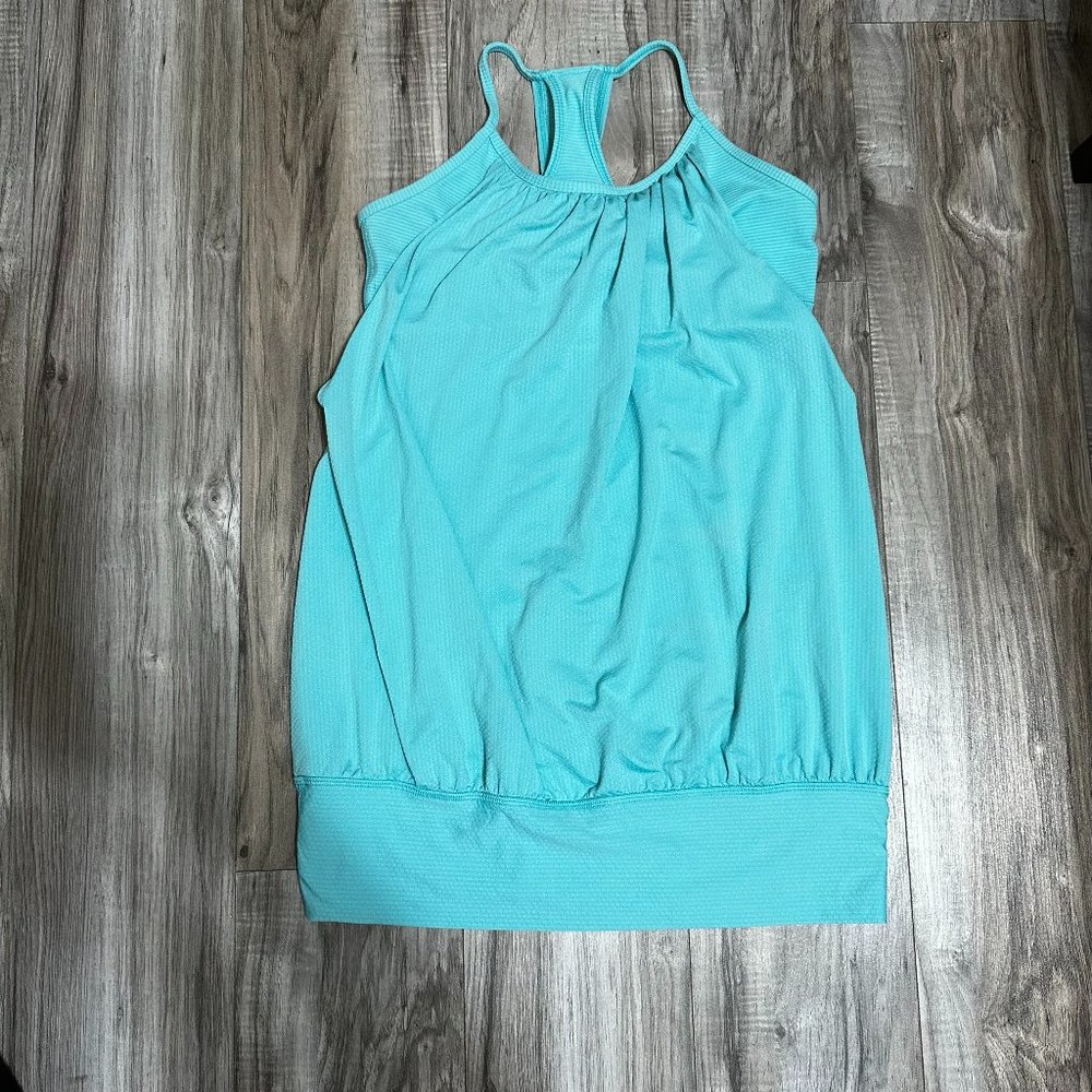 Lululemon Women's No Limits Tank Baby Blue Sz 8